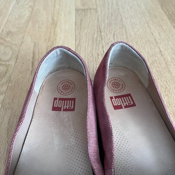 FitFlop Red Gold Textured Leather Loafers Women's Size 11 - Picture 4 of 9